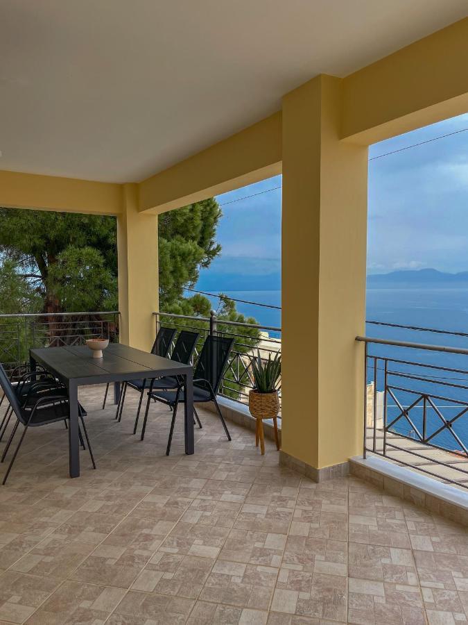 Afroditi'S Apartment Superb View Gythio Exteriér fotografie